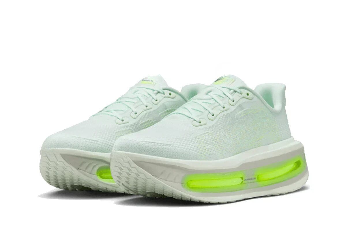 Vomero Premium Barely Volt Green
